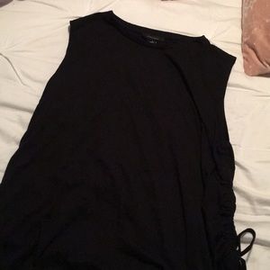 Black sleeveless cotton shirt with tie
